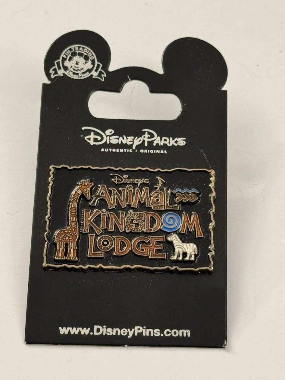 Disney 2001 Animal Kingdom Lodge Animals Logo Pin J14